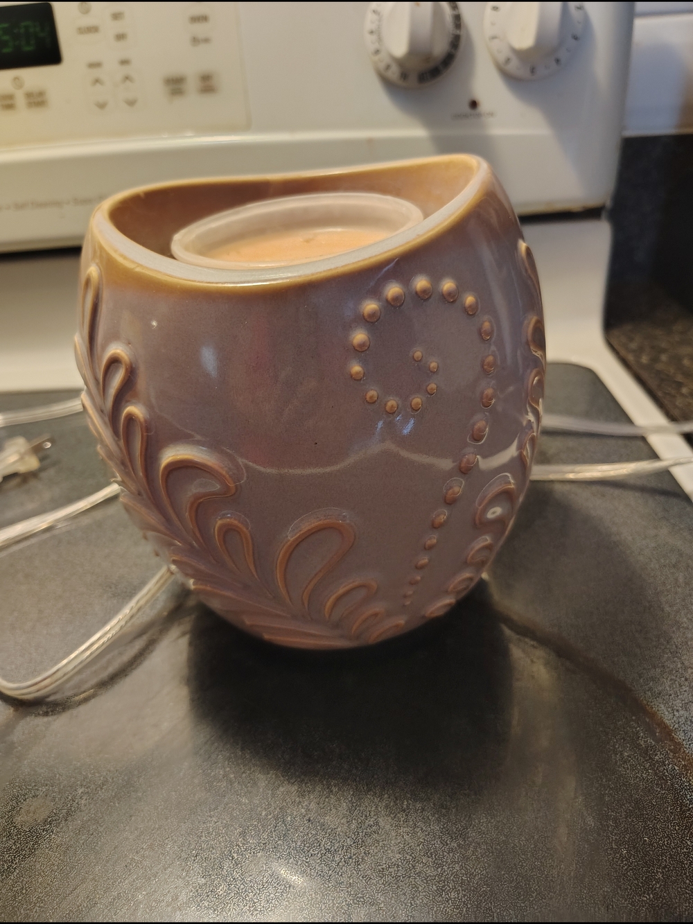 Yankee Candle Ceramic Electric Wax Warmer in Beige